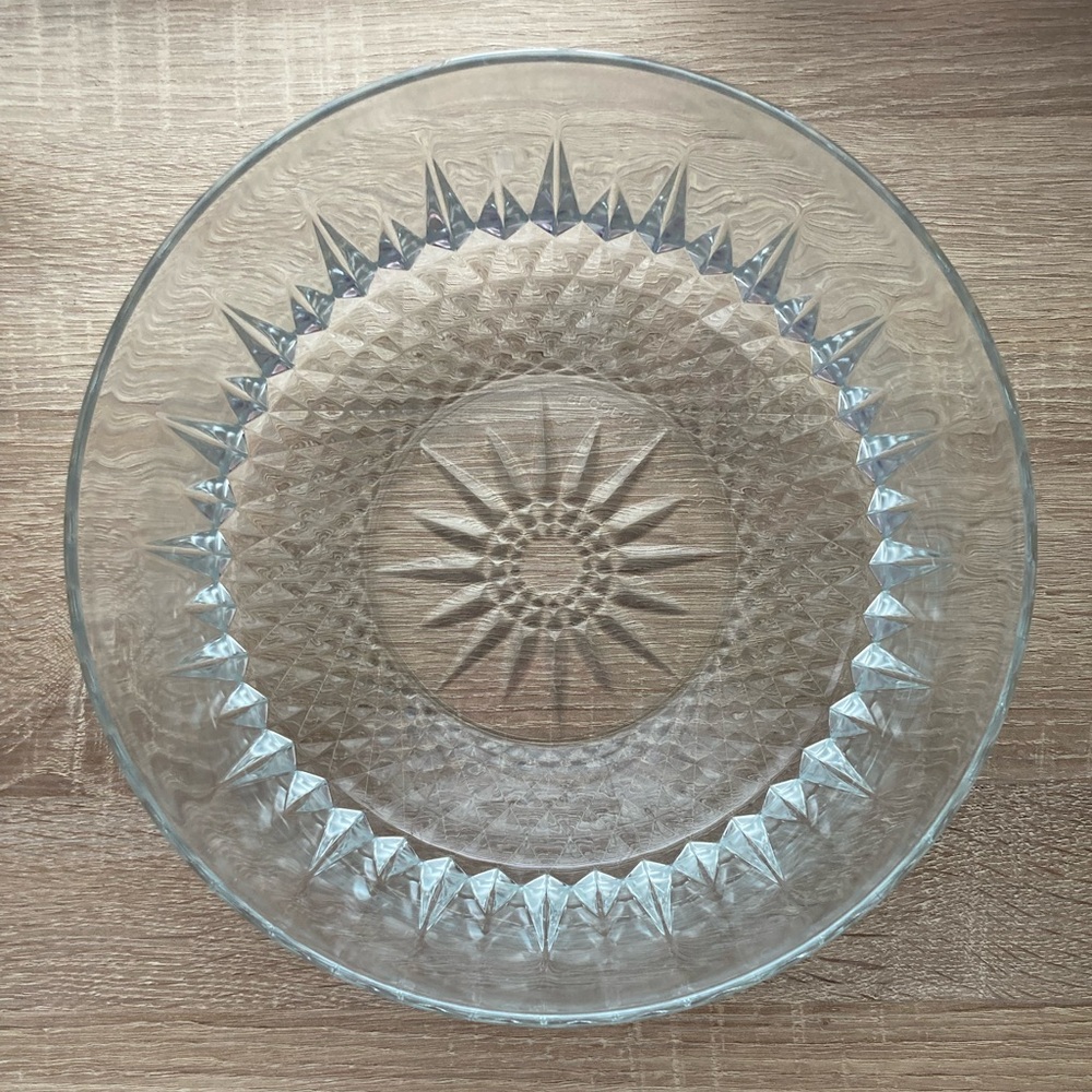 Large Arcoroc Diamant Starburst Serving Bowl/ Fruit Bowl - Clear Glass 💎✨💎✨
